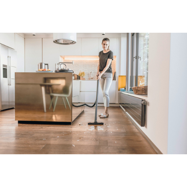 Aspirateur eau et poussières WD 2 V-15/4/18/C