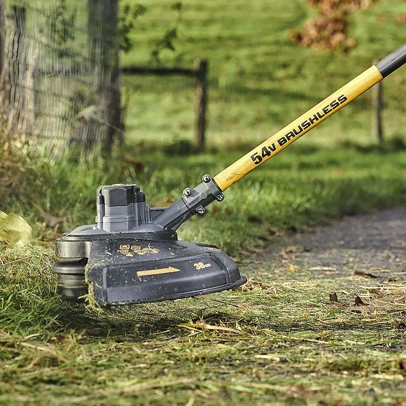 Débroussailleuse 38cm 54V DEWALT DCM571N-XJ FLEXVOLT Brushless