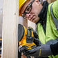 Ponceuse excentrique Ø125mm 18V DEWALT DCW210NT-XJ avec coffret