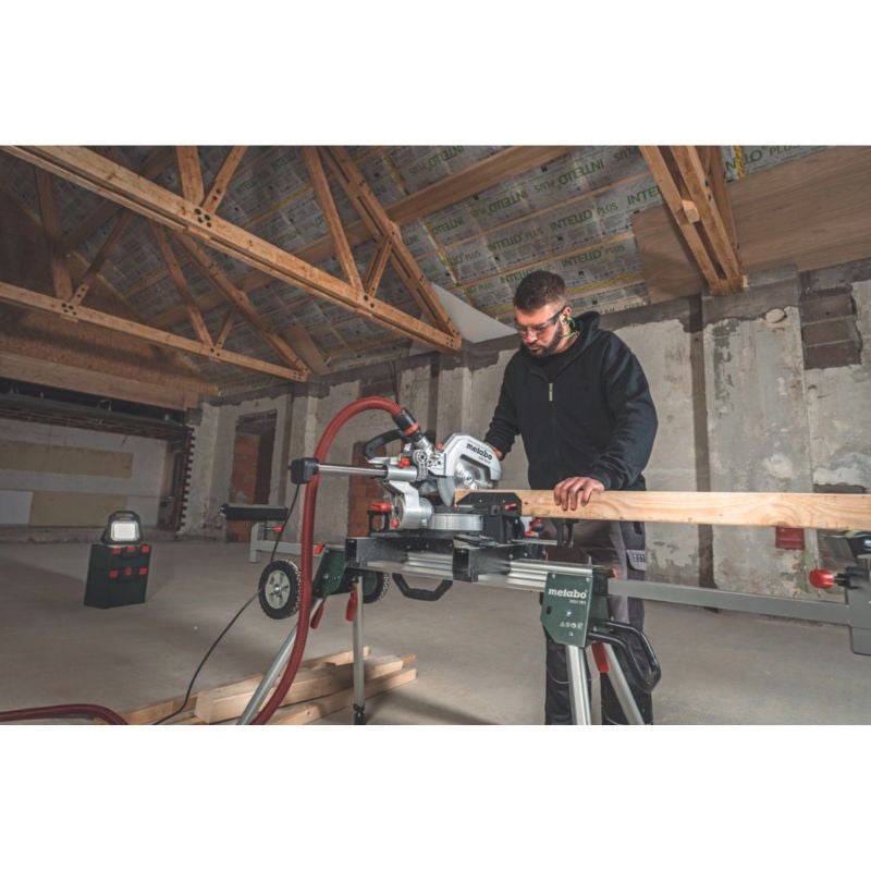 Scie à onglet radiale METABO KGS 254 M - 613254000 - 1450 Watts - 254mm 47° (version 2023)
