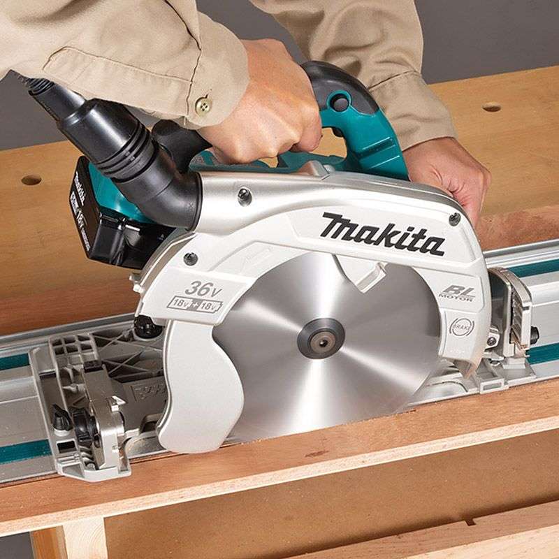 Scie circulaire MAKITA DHS900ZK 36V (2x18V) Li-Ion Ø 235mm (Machine Nue)